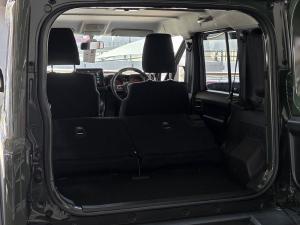 Suzuki Jimny 1.5 GLX AllGrip 5-door auto - Image 16