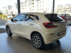 Suzuki Baleno 1.5 GLX auto - Image 6