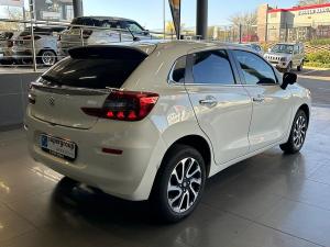 Suzuki Baleno 1.5 GLX auto - Image 7