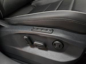 Volkswagen Tiguan 2.0TSI 162kW 4Motion R-Line - Image 12
