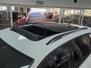 Volkswagen Tiguan 2.0TSI 162kW 4Motion R-Line - Image 17
