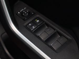 Toyota RAV4 2.0 VX - Image 24