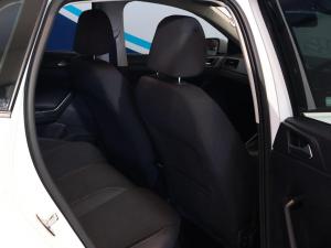 Volkswagen Polo hatch 1.0TSI Comfortline auto - Image 18