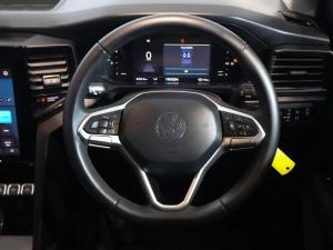 Volkswagen Amarok 2.0TDI double cab Life 4Motion auto - Image 21