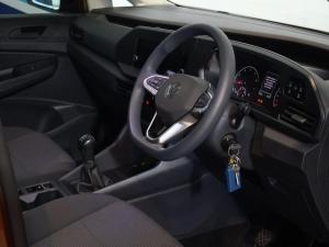 Volkswagen Caddy 1.6 - Image 13