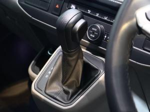 Volkswagen T6 Kombi 2.0 Bitdi Trendline Plus DSG - Image 24