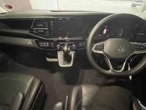 Volkswagen Caravelle 2.0BiTDI Highline 4Motion - Image 11