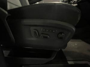 Volkswagen Caravelle 2.0BiTDI Highline 4Motion - Image 5