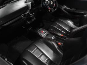 Ferrari 458 Italia - Image 19