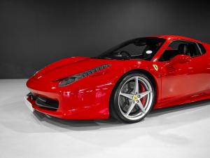 Ferrari 458 Italia - Image 28