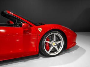 Ferrari 458 Italia - Image 4