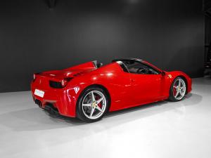 Ferrari 458 Italia - Image 8