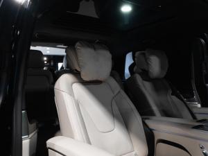 Mercedes-Benz V-Class V300d Exclusive - Image 20