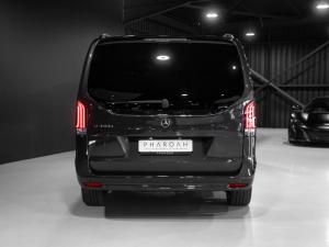 Mercedes-Benz V-Class V300d Exclusive - Image 4