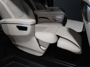Mercedes-Benz V-Class V300d Exclusive - Image 7