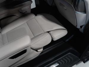 Mercedes-Benz V-Class V300d Exclusive - Image 8