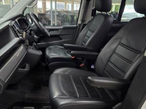 Volkswagen Caravelle 2.0BiTDI Highline 4Motion - Image 10