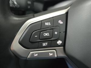 Volkswagen Caravelle 2.0BiTDI Highline 4Motion - Image 24