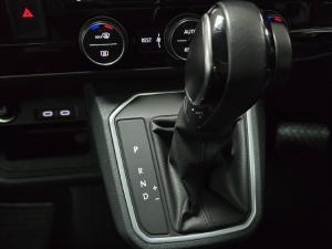 Volkswagen Caravelle 2.0BiTDI Highline 4Motion - Image 4