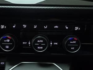 Volkswagen Caravelle 2.0BiTDI Highline 4Motion - Image 7