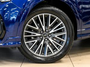 Audi Q3 Sportback 35TFSI Black Edition - Image 2