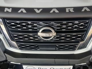 Nissan Navara 2.5DDTi double cab LE Plus