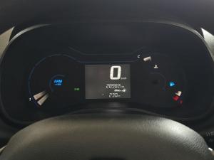 Renault Kwid 1.0 Zen - Image 12