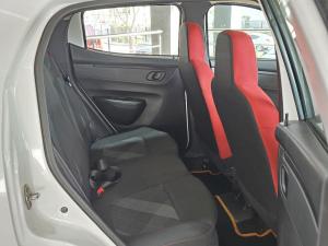 Renault Kwid 1.0 Zen - Image 13