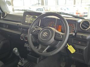 Suzuki Jimny 1.5 GLX AllGrip 3-door manual - Image 11