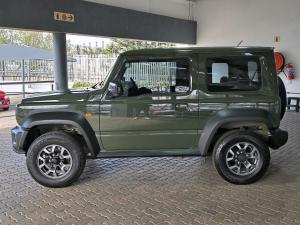 Suzuki Jimny 1.5 GLX AllGrip 3-door manual - Image 4