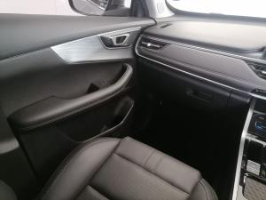 Chery Tiggo 4 Pro 1.5T Elite auto (CVT) - Image 13