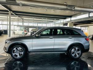 Mercedes-Benz GLC GLC220d 4Matic - Image 11
