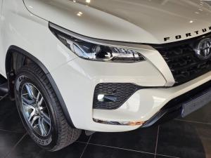 Toyota Fortuner 2.4GD-6 auto - Image 3