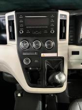 Toyota Quantum 2.8 LWB bus 11-seater GL - Image 9