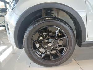 Suzuki Ignis 1.2 GLX auto - Image 10