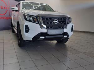 Nissan Navara 2.5DDTi double cab LE Plus - Image 1