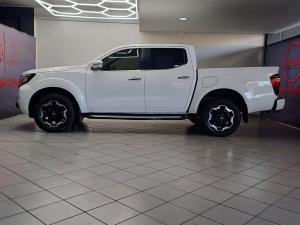 Nissan Navara 2.5DDTi double cab LE Plus - Image 4
