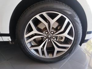 Land Rover Range Rover Evoque D200 R-Dynamic SE - Image 8