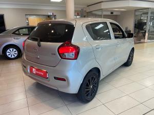 Toyota Vitz 1.0 XR manual - Image 2