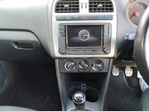 Volkswagen Polo Vivo hatch 1.0TSI GT - Image 17