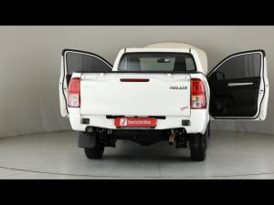 Toyota Hilux 2.0 single cab S (aircon) - Image 9