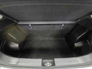 Toyota Starlet 1.5 Xi - Image 14