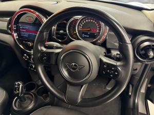MINI Hatch One Hatch 3-door - Image 8