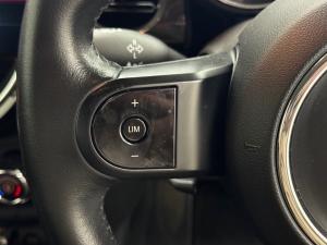 MINI Hatch One Hatch 3-door - Image 9