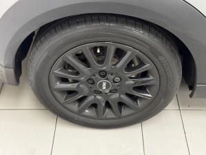 MINI Hatch One Hatch 3-door - Image 17