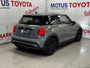 MINI Hatch One Hatch 3-door - Image 2