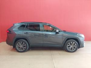 Toyota RAV4 2.5 Hybrid GX-R E-Four - Image 3