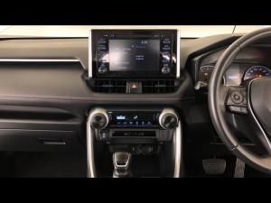 Toyota RAV4 2.0 GX auto - Image 24