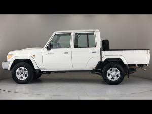 Toyota Land Cruiser 79 79 4.2D double cab - Image 16