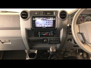 Toyota Land Cruiser 79 79 4.2D double cab - Image 22